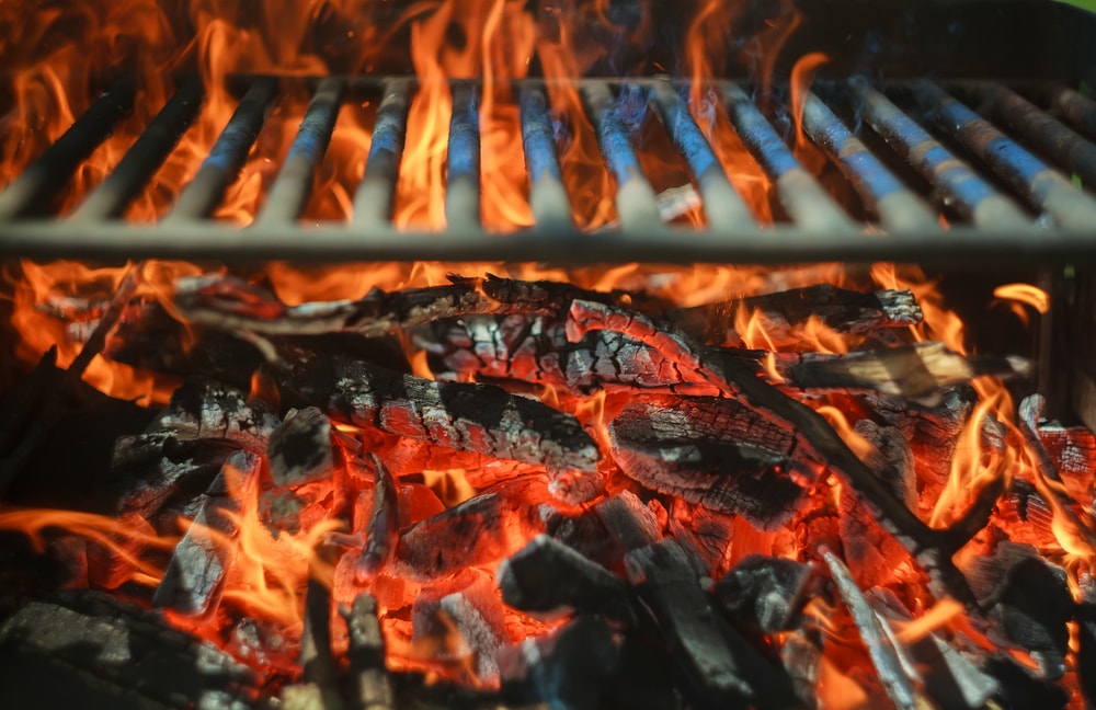Como Encender Una Barbacoa Con Carbon Cómo encender una barbacoa de carbón vegetal: ¡Los mejores Tips!