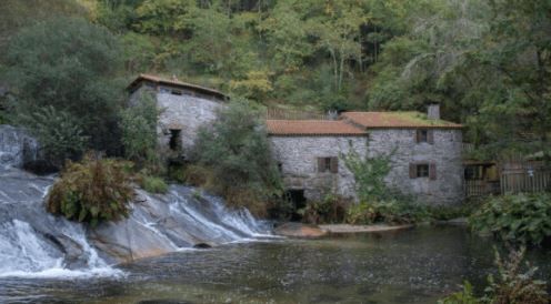 hacer barbacoas en galicia parque natural rio barosa